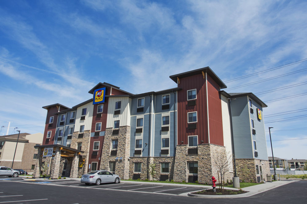 My Place Hotel-Marquette, Mi Exterior photo